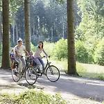 Center Parcs Les Trois Forets 4*