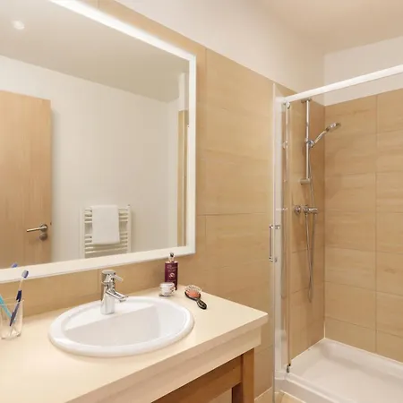 Center Parcs Les Trois Forets 假日公园 3*