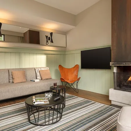 Center Parcs Les Trois Forets 阿蒂尼