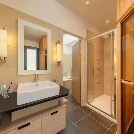 Center Parcs Les Trois Forets 假日公园 3*