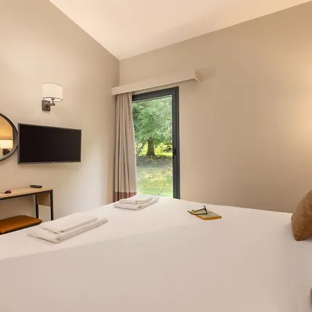 假日公园 Center Parcs Les Trois Forets 阿蒂尼
