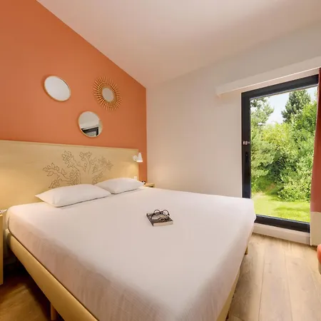 假日公园 Center Parcs Les Trois Forets