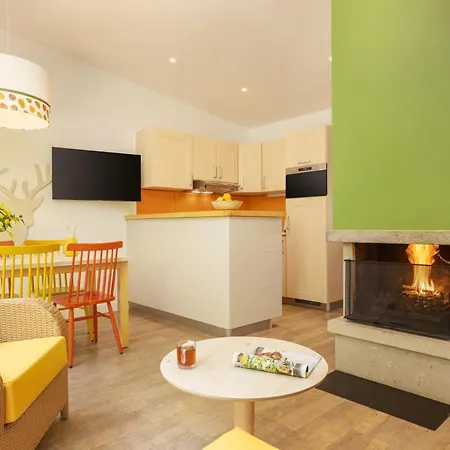 Center Parcs Les Trois Forets 阿蒂尼
