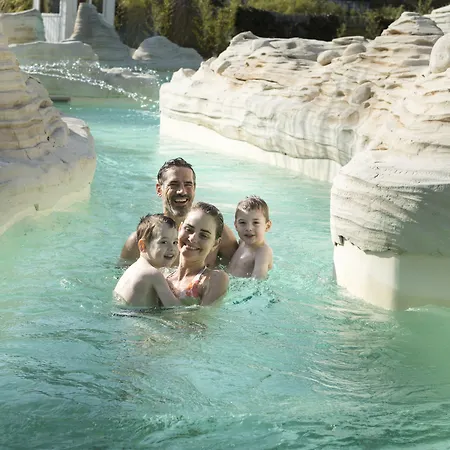 Center Parcs Les Trois Forets Holiday park 4*