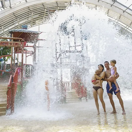 Holiday park Center Parcs Les Trois Forets Hattigny