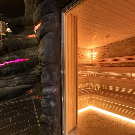 Center Parcs Les Trois Forets Holiday park 4*