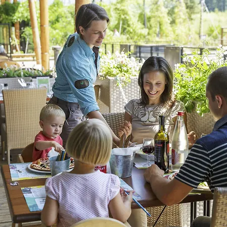 Center Parcs Les Trois Forets 4*