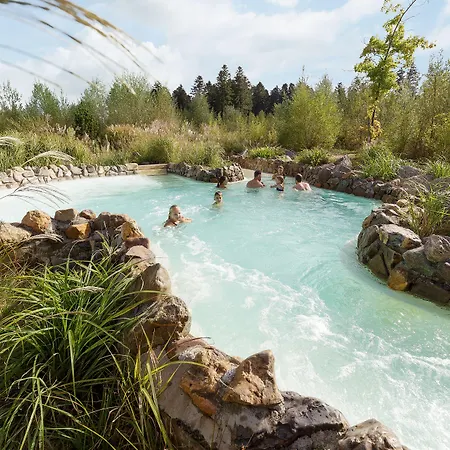 Center Parcs Les Trois Forets Üdülőpark 4*