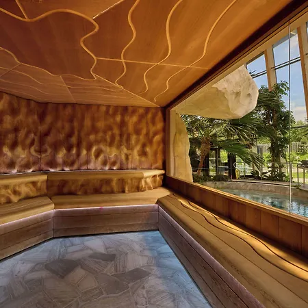 Üdülőpark Center Parcs Les Trois Forets Hattigny