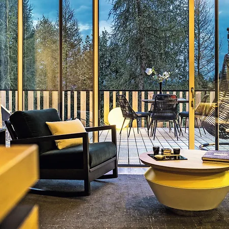 Ferienpark Center Parcs Les Trois Forets 4*