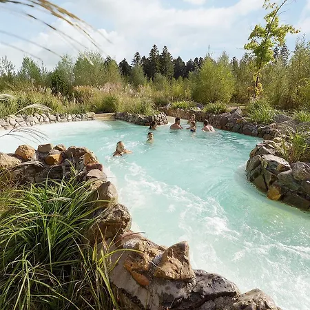 假日公园 Center Parcs Les Trois Forets 3*
