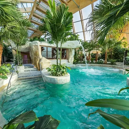 Holiday park Center Parcs Les Trois Forets