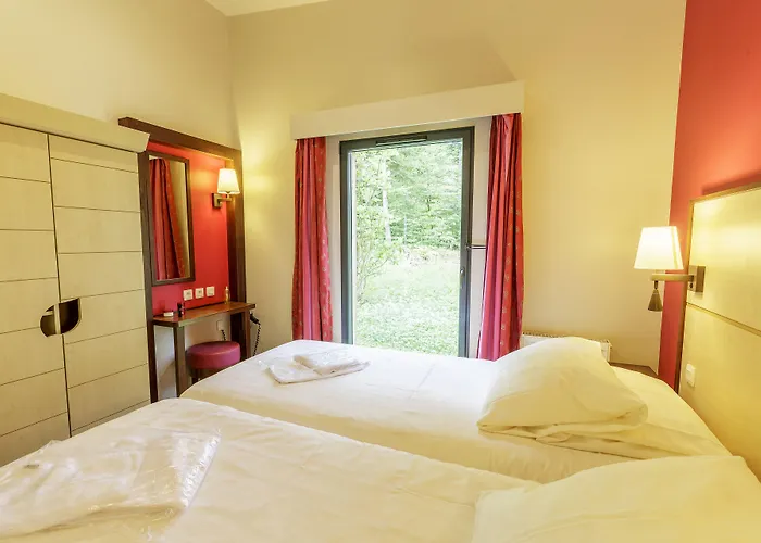 Center Parcs Les Trois Forets 阿蒂尼
