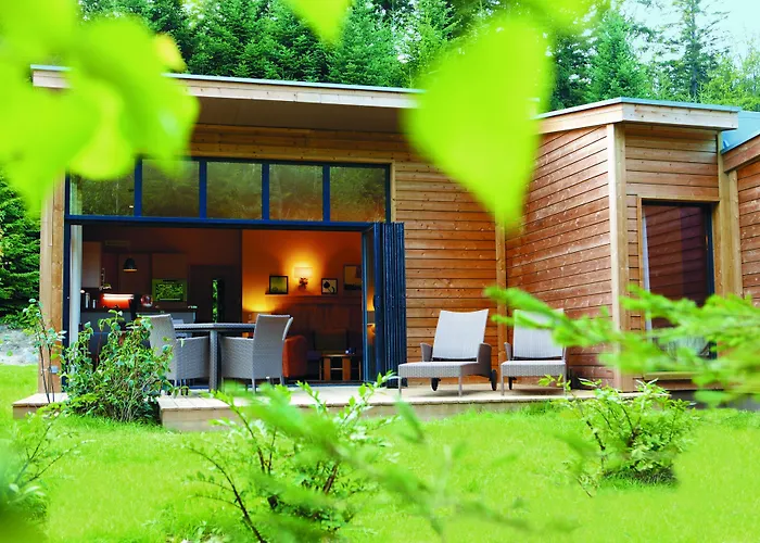 Center Parcs Les Trois Forets 阿蒂尼