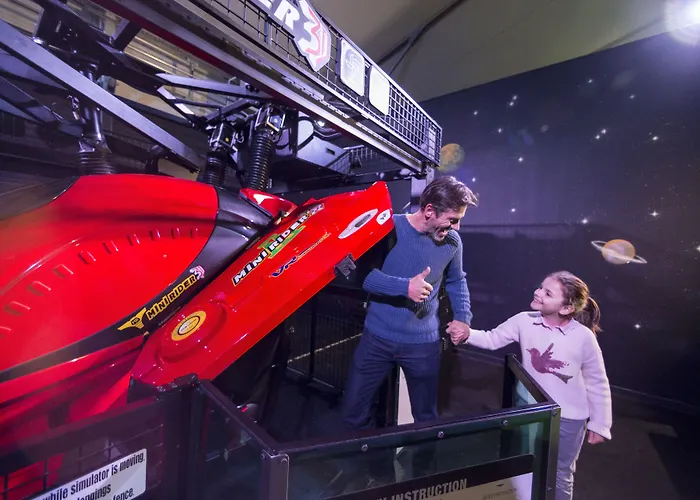 假日公园 Center Parcs Les Trois Forets 阿蒂尼