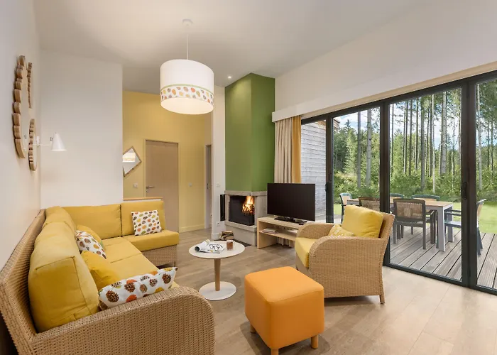 Center Parcs Les Trois Forets 阿蒂尼
